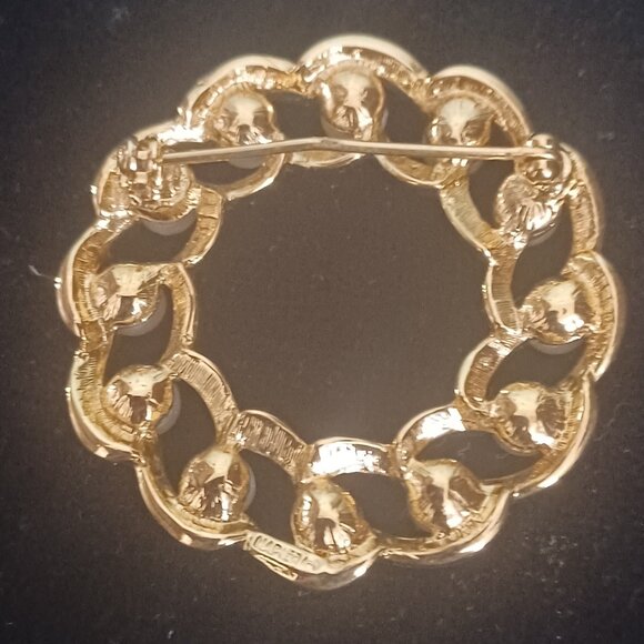 Vintage Napier Gold Tone & Pearl Brooch Signed - Picture 2 of 4